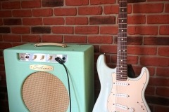 dusty-et-strat